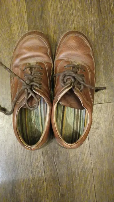 Zapatos de cuero marrón para hombre - miniatura 1