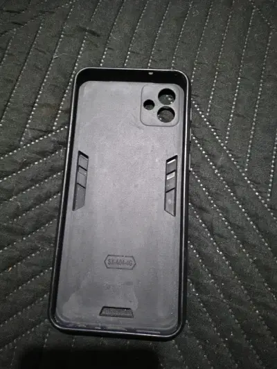 Samsung Galaxy A04 en buen estado - miniatura 4