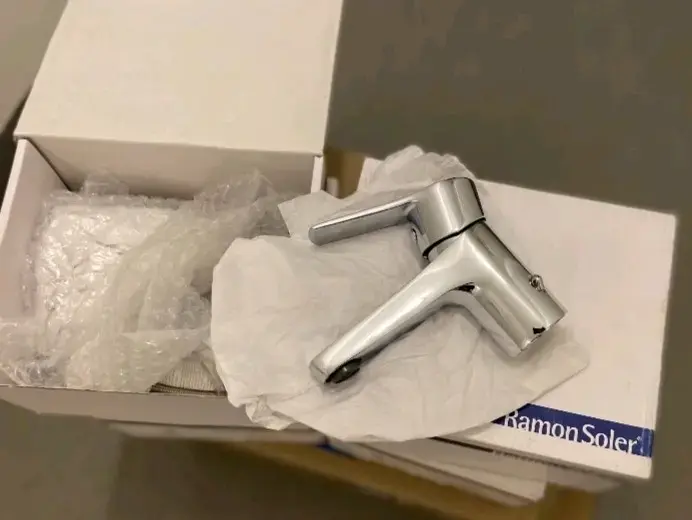 Grifería monomando cromado para baño - 3