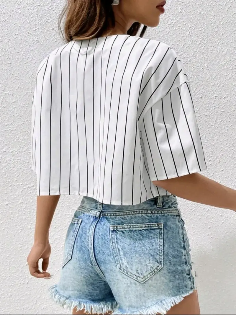 Camiseta corta estilo béisbol a rayas - 2