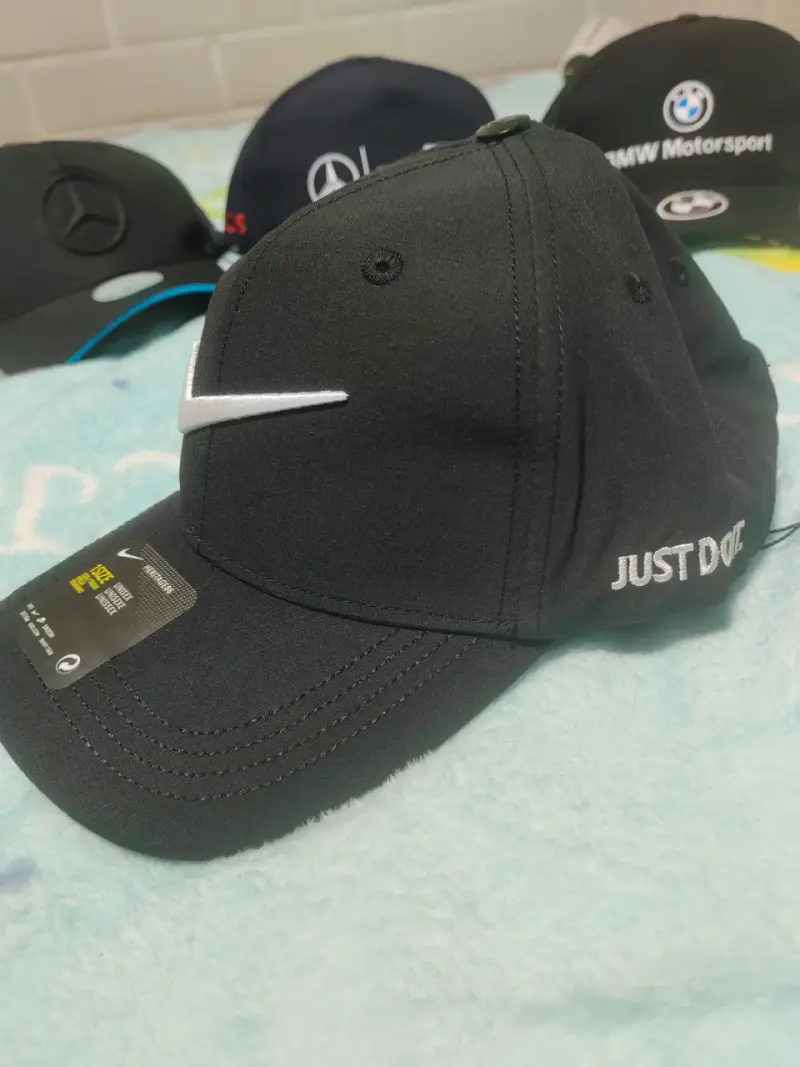 Gorra Nike negra unisex ajustable - 2