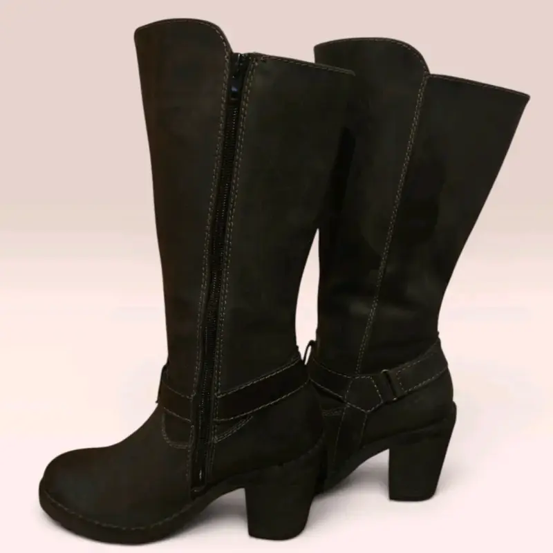 Botas de cuero negras con tacón alto - 3