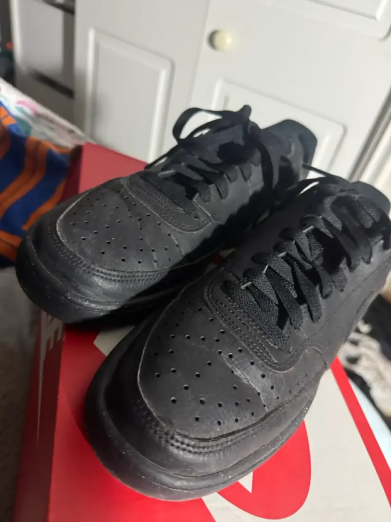 Zapatillas negras deportivas Nike - 1