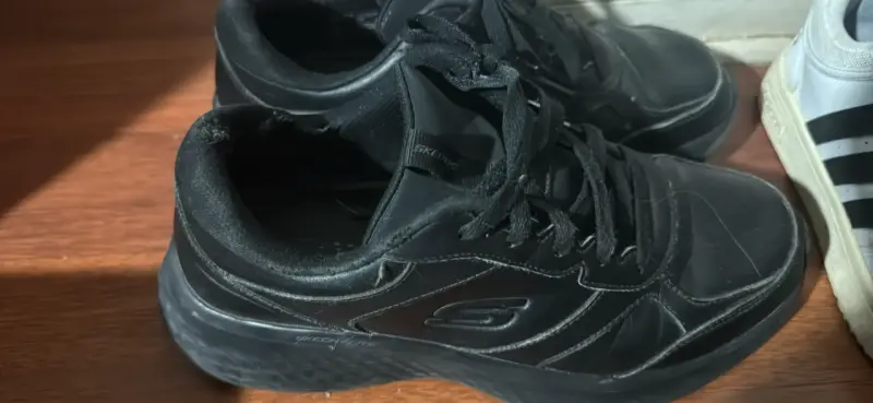 Zapatillas deportivas negras usadas - 3