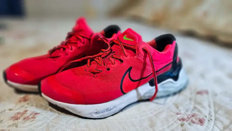 Zapatillas deportivas Nike rojas para hombre - 2