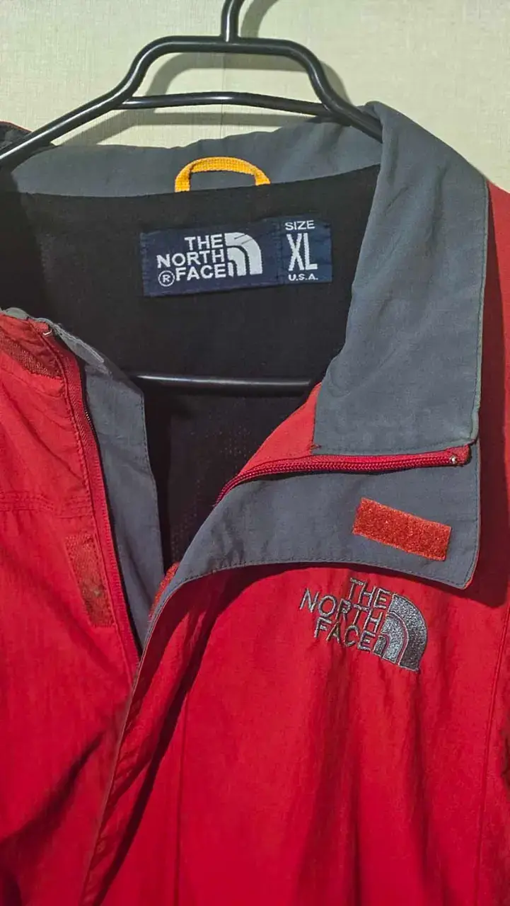 Chaqueta The North Face roja y gris XL - 2