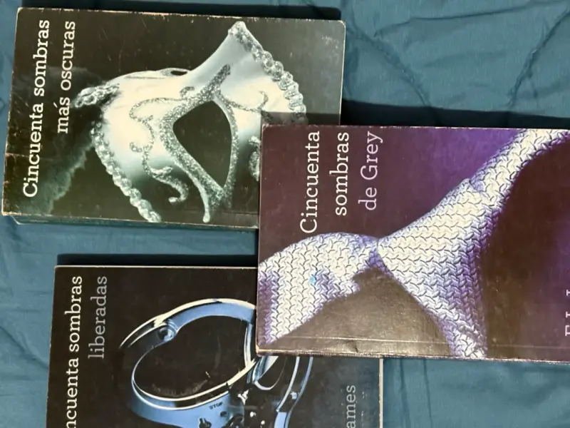 Trilogía Cincuenta Sombras de Grey en español