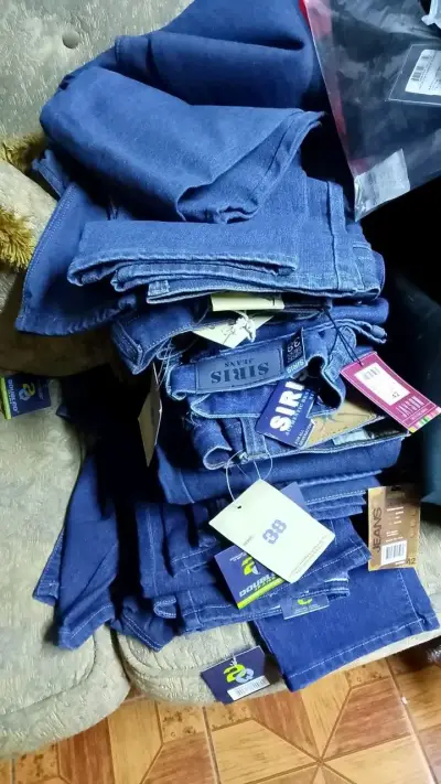 Jeans azules - miniatura 1