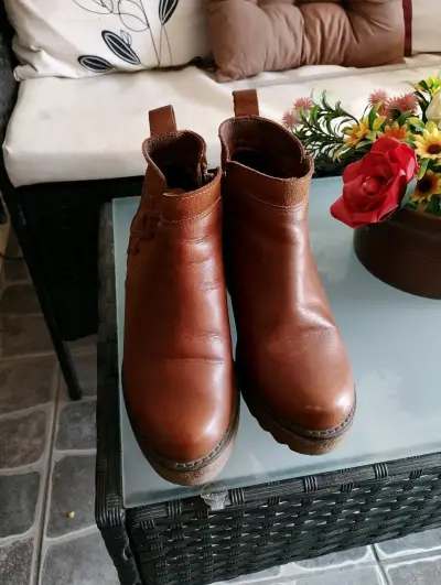 Botines de cuero marrón para mujer - miniatura 1