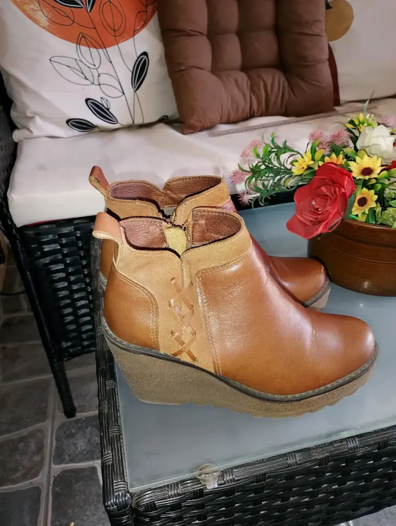 Botines de cuero marrón para mujer - 2