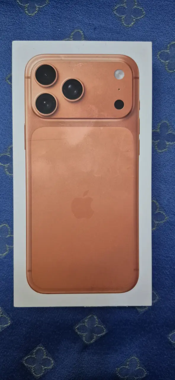 iPhone 17 Pro Max nuevo color naranja con boleta!