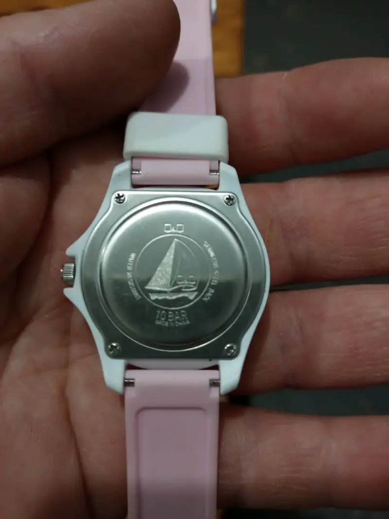 Reloj infantil rosa con diseño de dibujos - 4