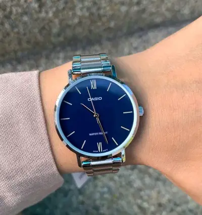 Reloj análogo Casio LTP-VT01D-2B azul - miniatura 2