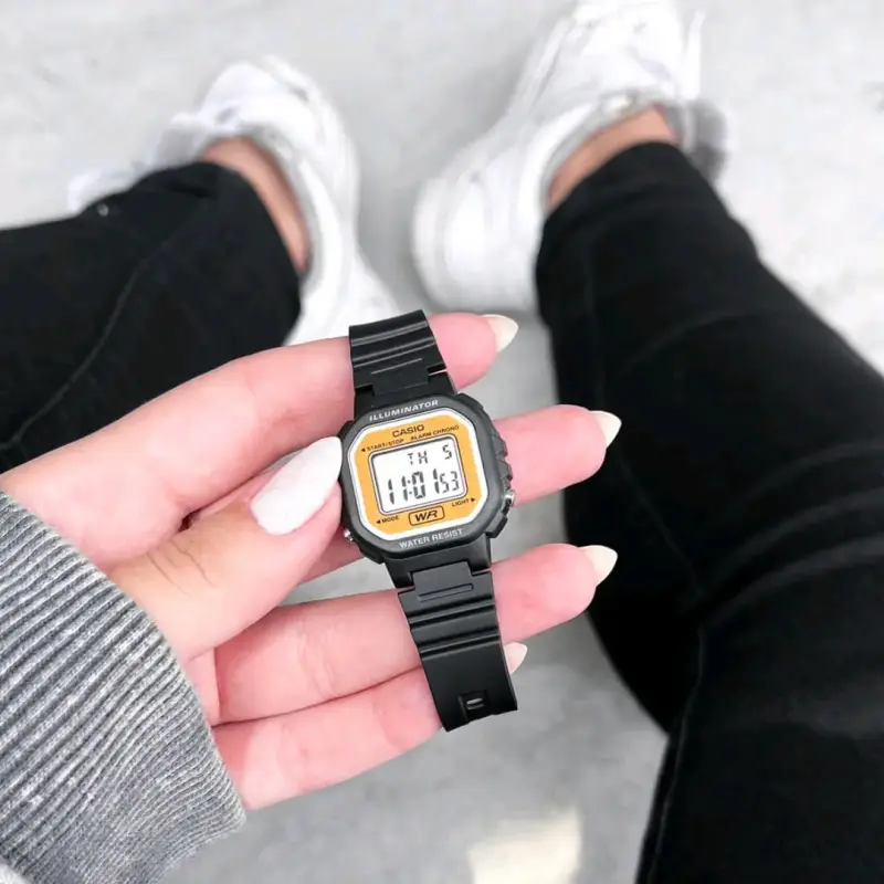 Reloj Casio Digital MR resistente al agua - 2