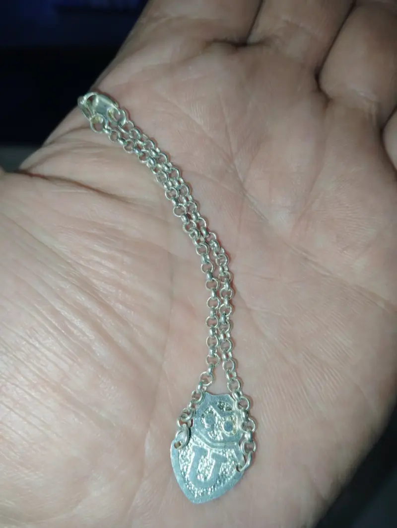 Pulsera de plata con escudo de equipo - 2