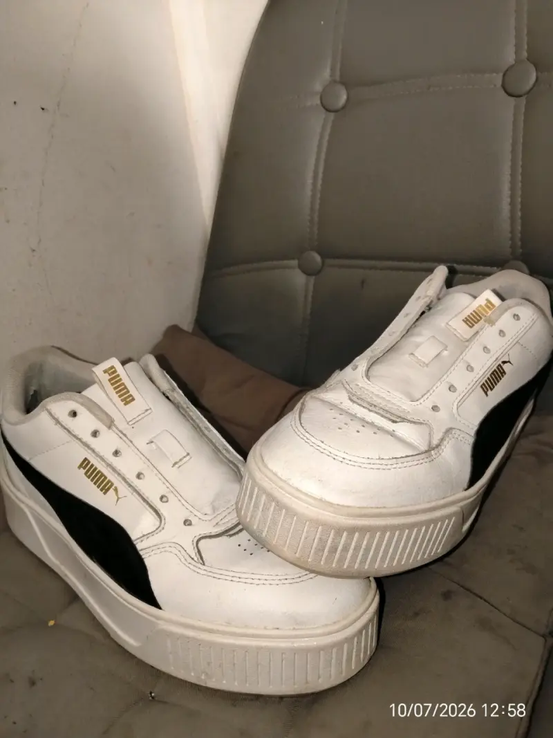 Zapatillas Puma blancas con plataforma