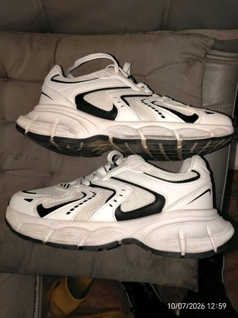 Zapatillas Puma blancas con plataforma - 5