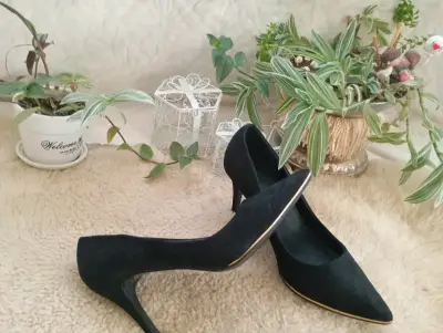 Zapatos de tacón negros elegantes número 38 - miniatura 3