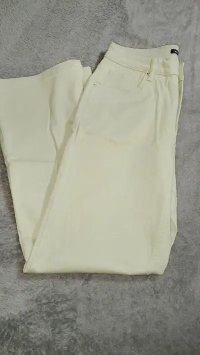 Pantalones rosados casuales para mujer - miniatura 3