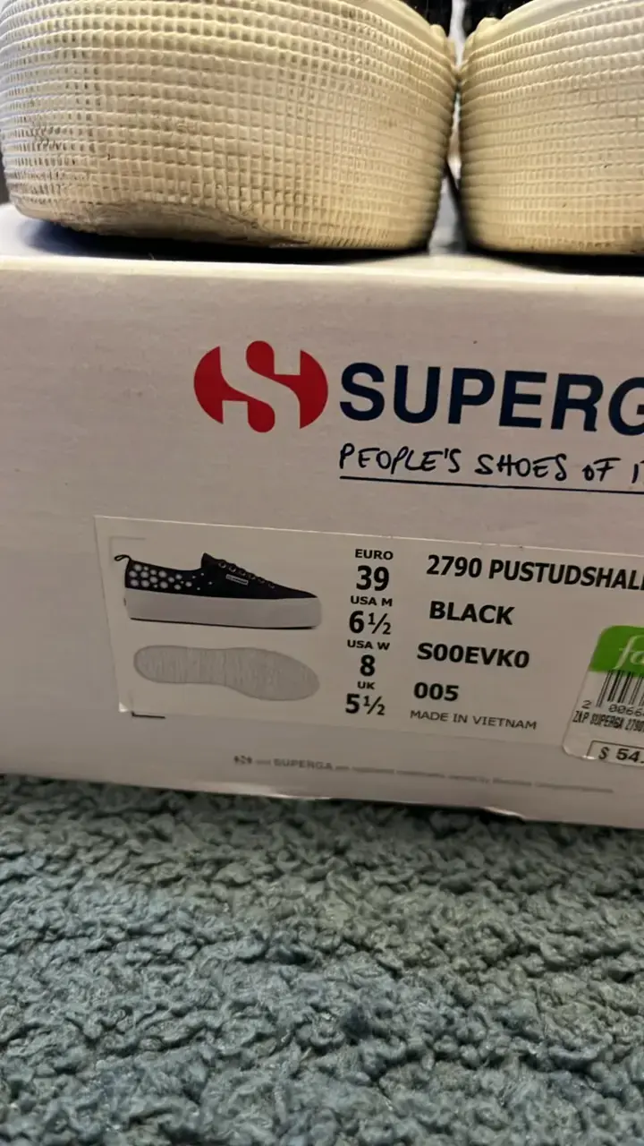 Zapatillas negras Superga con tachas - 2