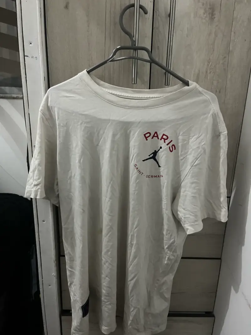 Polera blanca jordan Paris Saint-Germain - 1