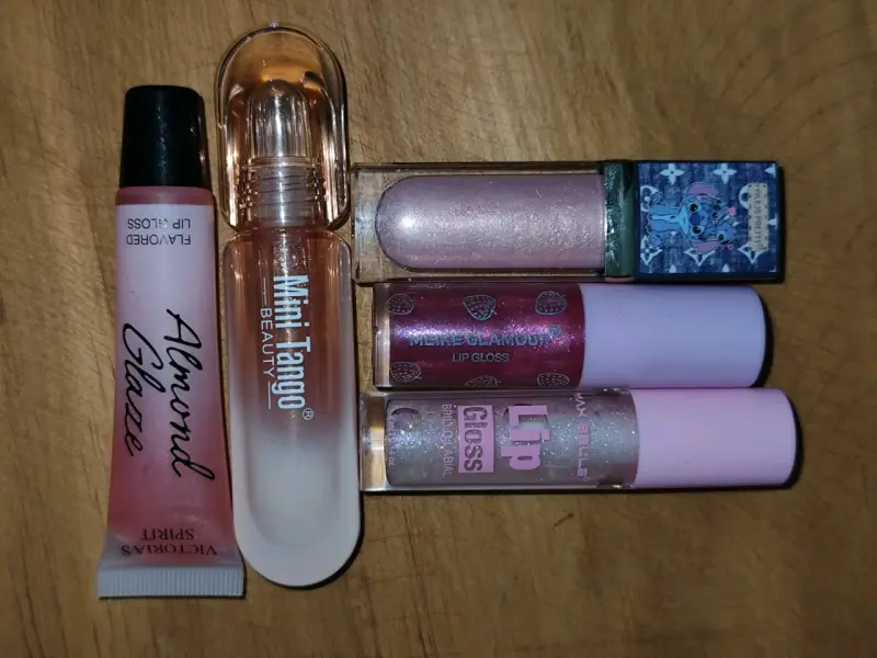 Set de brillos labiales variados - 2