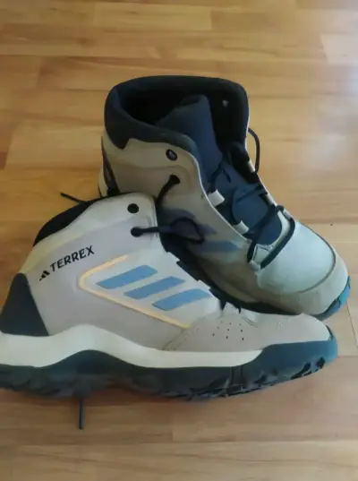 Botas de trekking Adidas Terrex beige niño - miniatura 1