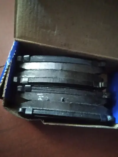 Juego de 4 piezas,pastillas de frenos ,Nissan V 16 - miniatura 3