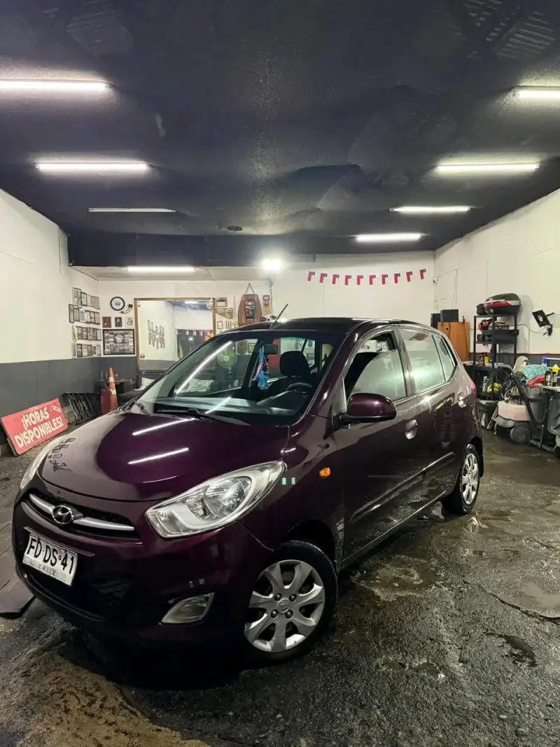 Hyundai i10 2012 en excelente estado - 1