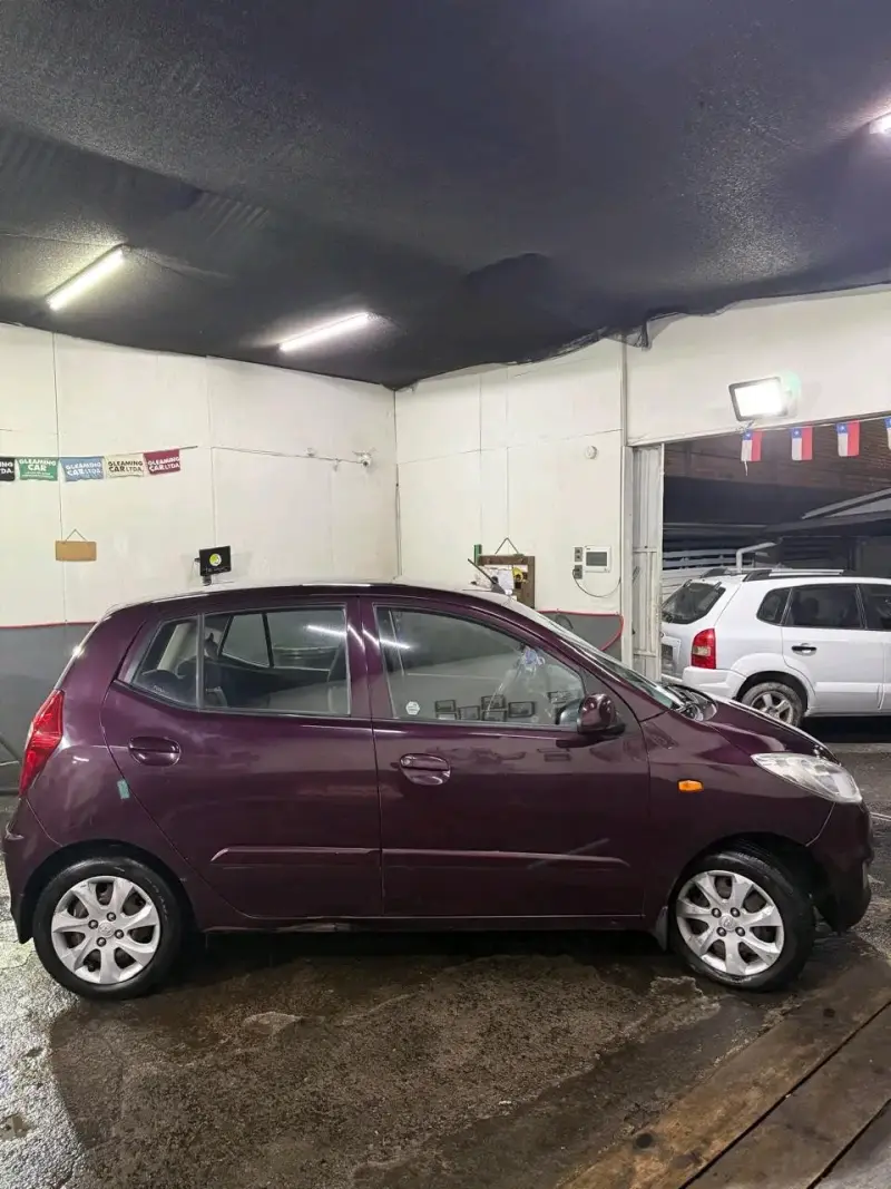Hyundai i10 2012 en excelente estado - 2