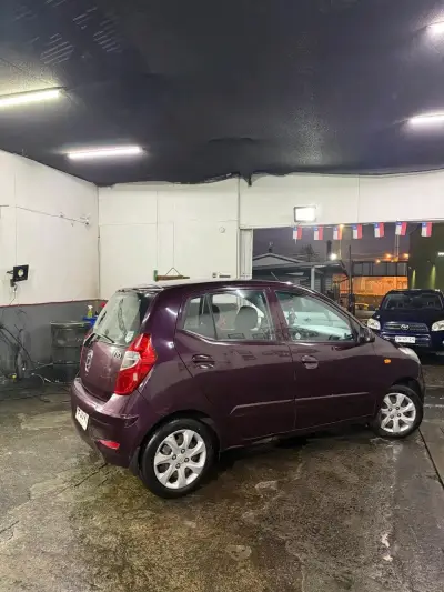 Hyundai i10 2012 en excelente estado - miniatura 4