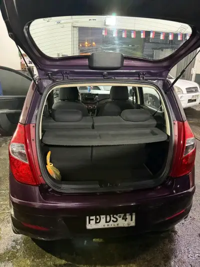 Hyundai i10 2012 en excelente estado - miniatura 5
