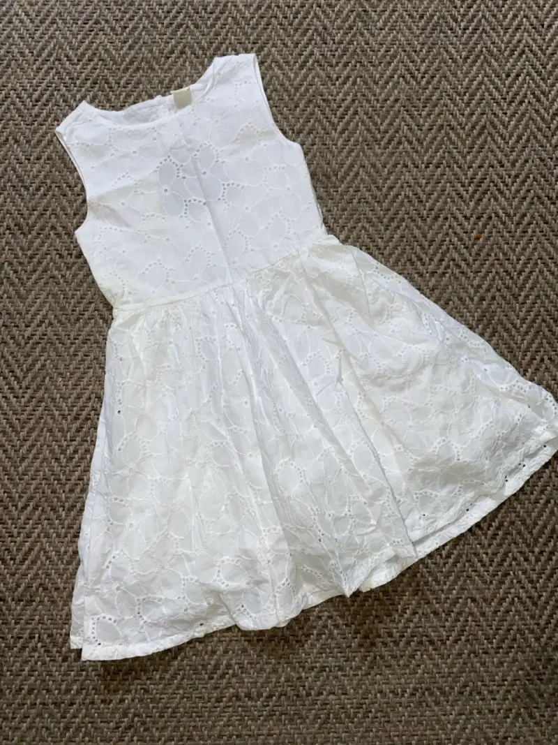 Vestido blanco de encaje para niña tribu - 1