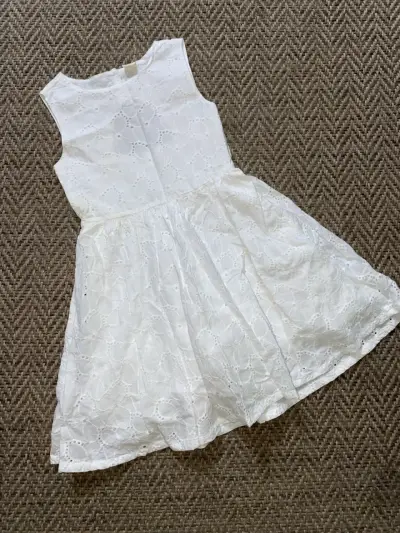 Vestido blanco de encaje para niña tribu - miniatura 1