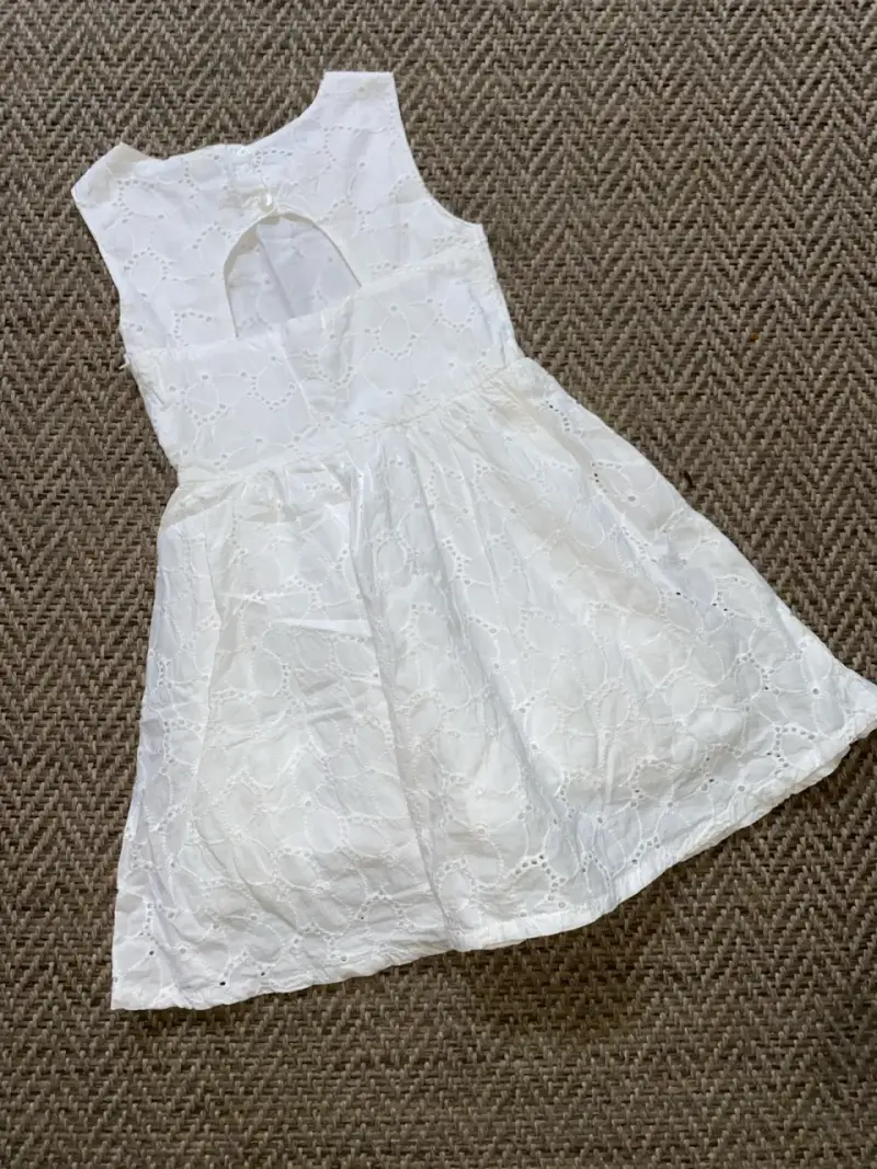 Vestido blanco de encaje para niña tribu - 3