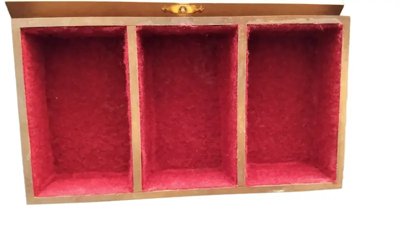 Caja Para Guardar Chocolates o Costurero - 4