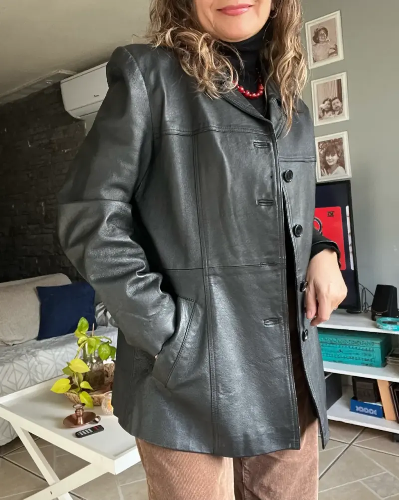 Abrigo de cuero negro para mujer - 2