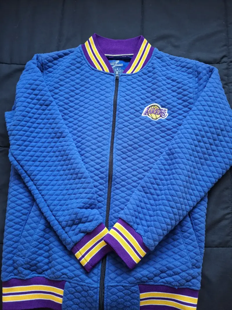 Chaqueta azul Lakers estilo varsity - 6