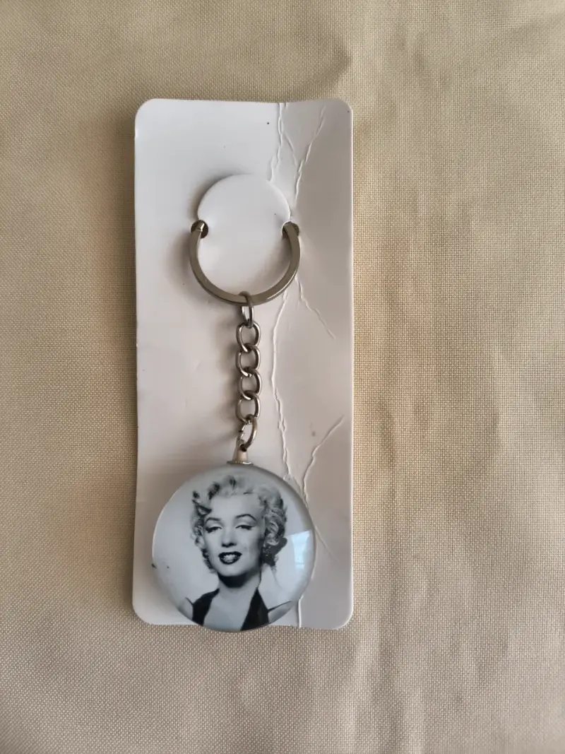 LLavero de Coleccion Decorativo Marylin - 1