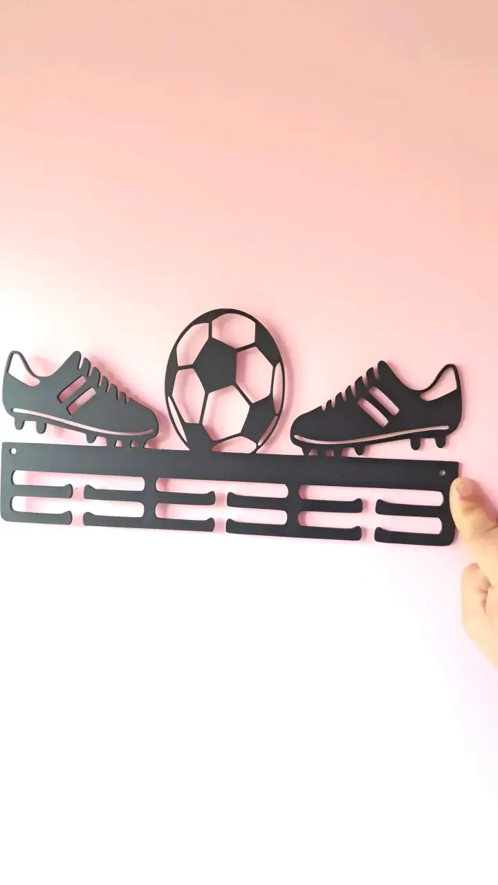 Perchero de medallas ,baloncesto y futbol - 2