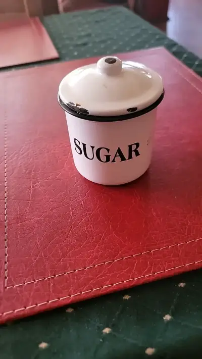 Azucarero vintage de metal esmaltado - miniatura 1