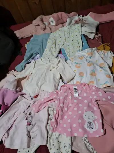 Lote de ropa infantil variada para bebé - miniatura 1