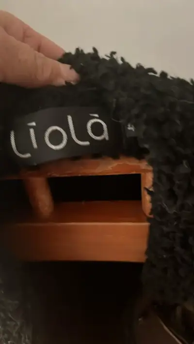 Abrigo de lana negro con forro de piel - miniatura 2