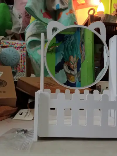 Espejo organizador de maquillaje con diseño de gato - miniatura 1