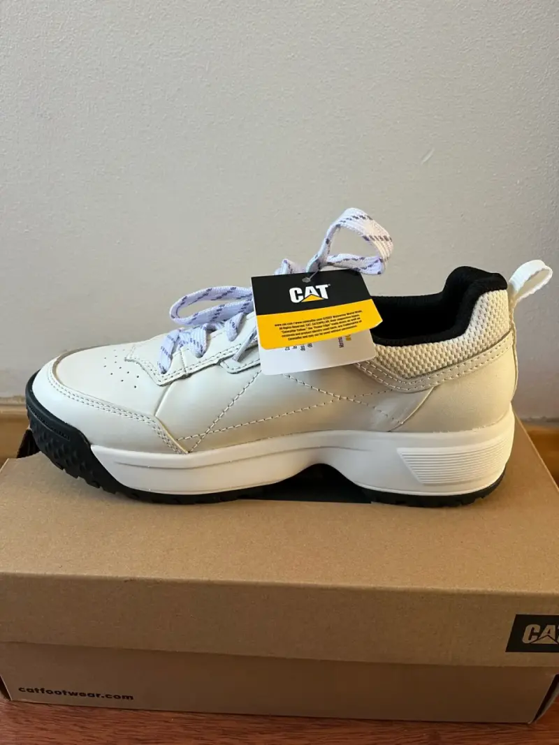 Zapatillas CAT blancas de cuero modelo Flame - 3