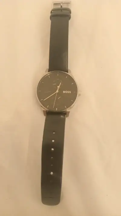 Reloj Hugo Boss negro clásico - miniatura 2