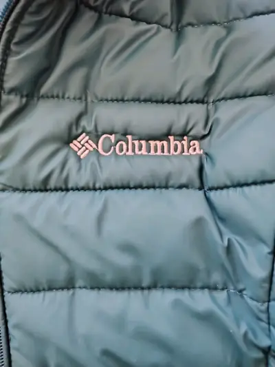 Chaqueta Columbia acolchada verde con capucha - miniatura 2