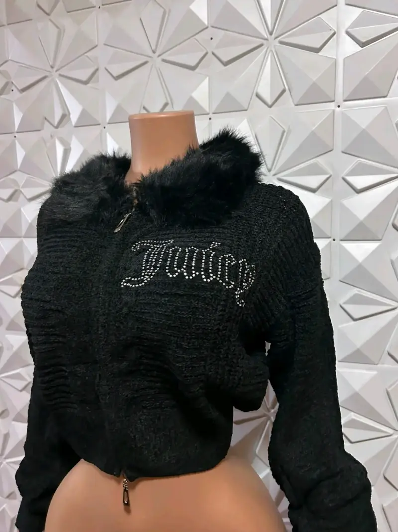 Chaqueta negra Juicy Couture con capucha