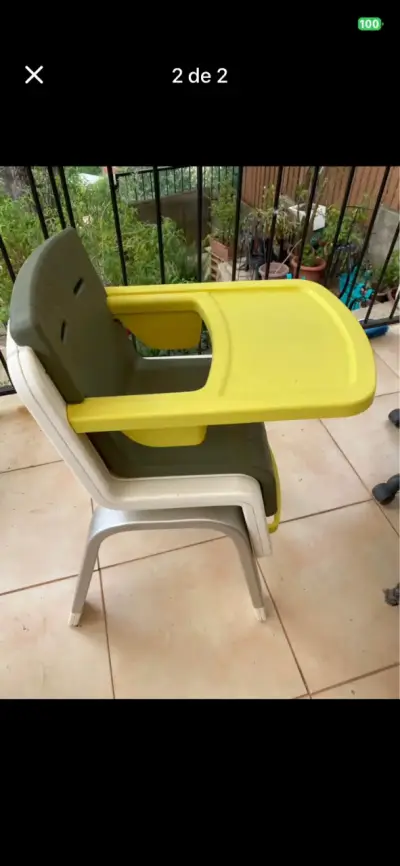 Silla de comer para bebé con bandeja amarilla - miniatura 1