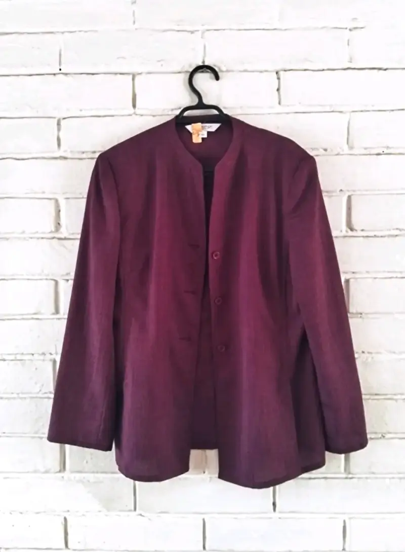 Blazer morado elegante